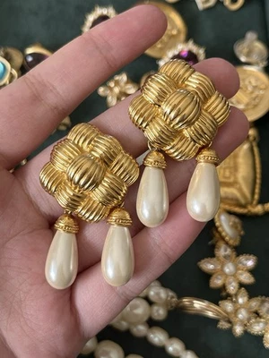 Vintage Fendi Croissant Logo Pearl Dangle Tassel Gold Earrings MISSING PARTS - Image 1 of 4