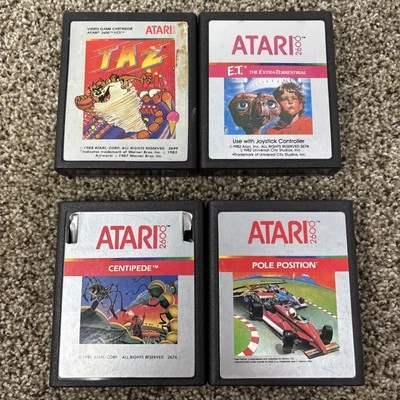 Lotto giochi etichetta argento Atari 2600 ET TAZ DIG DUG MILLEPIEDE - Immagine 1 di 4