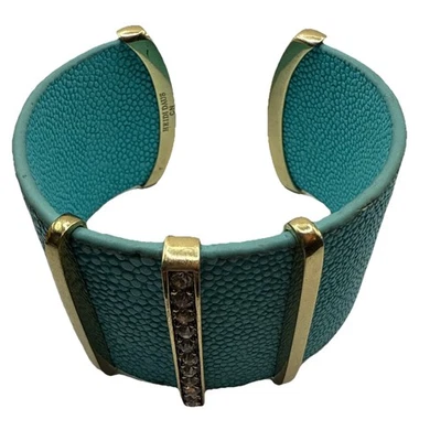 PULSERA CON BISAGRAS HEIDI DAUS IMITACIÓN CUERO REPTIL AZUL VERDE AZULADO Y CRISTALES DE SWAROVSKI Foto 1 de 4