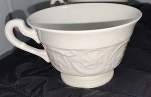 4 Vintage Wedgwood of Etruria Patrician & Barlaston Ceramic British Teacups - Picture 1 of 8