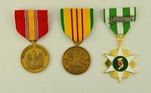 Vietnam War Veteran Service Medal Set - Lot of 3 Full Size Medals Made in the US - Picture 1 of 2