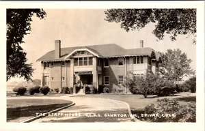 SPIVAK, COLORADO - JEWISH SANATORIUM - STAFF HOUSE - OLD REAL PHOTO POSTCARD - Picture 1 of 2