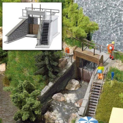 Busch 1483 HO/OO Gauge Weir with Footbridge Kit - Image 1 of 2