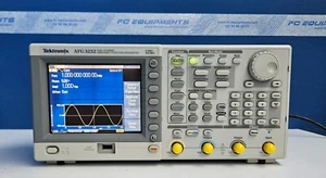 Tektronix AFG3252 Dual Channel Arbitrary Function Generator 240MHz 2GS/s - Imagen 1 de 2