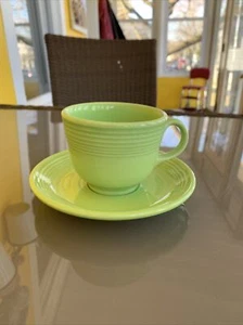 Fiesta Fiestaware Chartreuse Cup & Saucer Set Homer Laughlin USA China - Picture 1 of 5