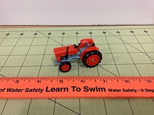 1 24 scale farm tractors
