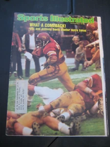 ANTHONY DAVIS USC TROJANS DECEMBER 9 1974 SPORTS ILLUSTRATED PARTIAL MAGAZINE - Picture 1 of 2