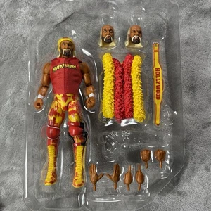 WWE Ultimate Edition Hollywood Hulk Hogan Action Figure - Picture 1 of 2