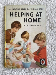 Vintage Ladybird Series 563 Helping At Home M.E.Gagg N.F.U 2'6d Net - Picture 1 of 8