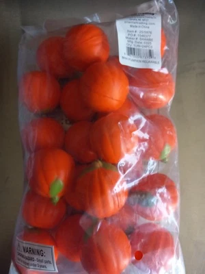 Mini juguetes de estrés de calabaza 1 1/2" (2dz.) - Nuevo Foto 1 de 2