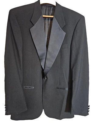 Vintage Givenchy Monsieur Men's Black Tuxedo Wool Blazer Size 44 - Image 1 of 4