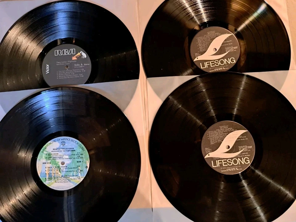 4 LPs, Jim Croce Double LP The Faces I've Been, Doobie Brothers Best Of, Pure... - Image 1 of 1