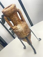 Petite Amphore Ancienne Gallo Romaine Avec Trepied en Metal Hauteur 20,5 cm