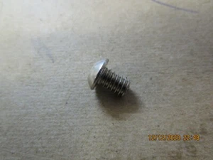 WELLSAW 444 BUTTON HEAD SCREW OEM# 1055434 - Picture 1 of 1