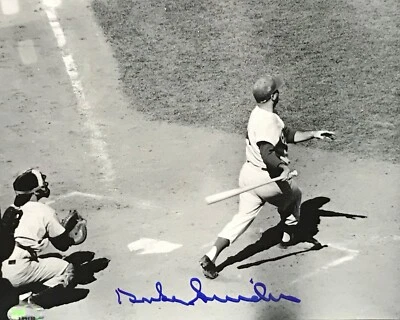 DUKE SNIDER BROOKLYN DODGERS DODGERS SIGNED AUTOGRAPHED PHOTO PSA/DNA #J89110 - Image 1 of 2