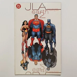 JLA: Earth 2 TPB - Grant Morrison, Quitely (Softcover, 2000) 1ST Print - VF/NM - Picture 1 of 2