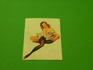 Vespa Lambretta 42 Pin Up Aufkleber - Bild 1 von 1