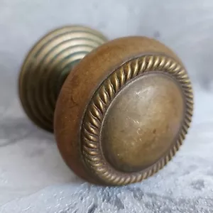 VINTAGE LARGE BRASS CENTRAL DOOR KNOB PULL PATINA 6.5 cms DIAMETER GEORGIAN ROPE - Picture 1 of 24
