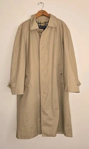 Burberrys Mens Trench Coat Size 40R Excellent Condition  - Picture 1 of 9