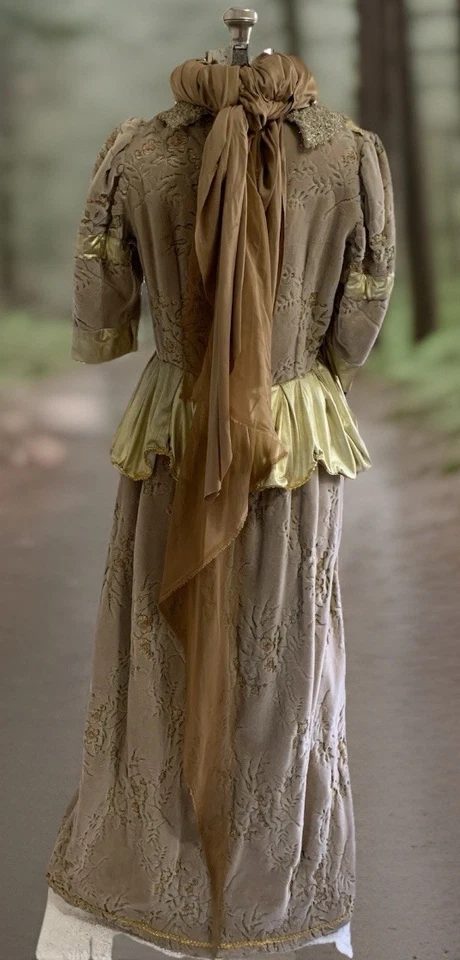 Disfraz de teatro renacentista medieval victoriano vestido bullicioso talla 12 (pesado/LEER) Foto 1 de 4