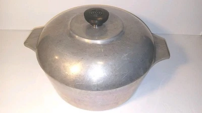 Алюминиевая запеканка Wagner Ware Sidney O Magnalite 4248-P  - Изображение 1 из 4