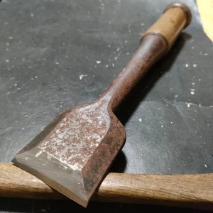 Osahiro Japanischer Holzmeißel Tataki Nomi Mentori 48 mm / 240 mm gebraucht - Bild 1 von 9