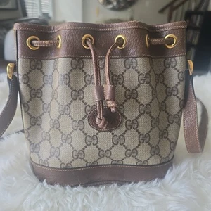 Authentic Vintage Gucci GG Monogram Canvas Leather Bucket Bag Drawstring Italy - Picture 1 of 8