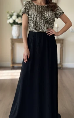 Maxi Vestido de Noche Formal - Talla 16 - Terani Couture Lentejuelas Negro y Dorado  Foto 1 de 4