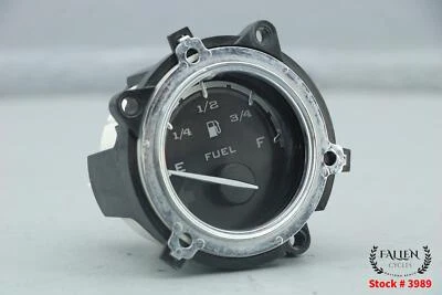 Harley Street Glide CVO 2015 conjunto de medidor de combustible gasolina 70900296 negro Foto 1 de 4