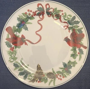 Royal Norfolk Christmas Cardinal 10" Dinner Plate Red Ribbon Holly Berry Holiday - Picture 1 of 3