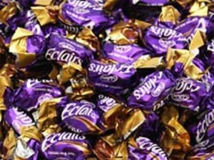 Cadbury Chocolate Eclairs 1kg - Picture 1 of 1