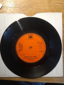 PAUL SIMON LOVES ME LIKE A ROCK 45 RPM VINYL SINGLE 1973 - Picture 1 of 1