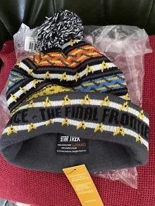 Star Trek   bobble Beanie  Hat - Picture 1 of 1