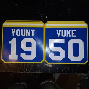 Milwaukee Brewers 3D 8-Inch MLB Cave Wall Signs VUKE 50 & YOUNT 19 - Picture 1 of 10