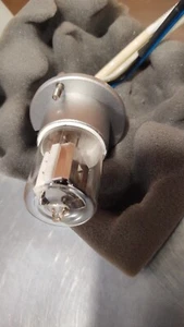 Waters P/N 402000351, 2489 UV/Vis Detektor Deuterium Lampe - Bild 1 von 8