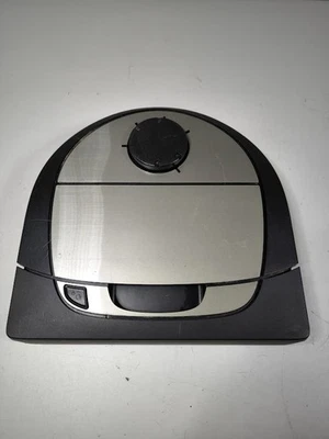Neato Botvac D7 Connected Robot Vacuum - For Parts, Signs of Use - Image 1 of 4