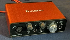 Focusrite Scarlett Solo USB Audio Interface - Picture 1 of 5