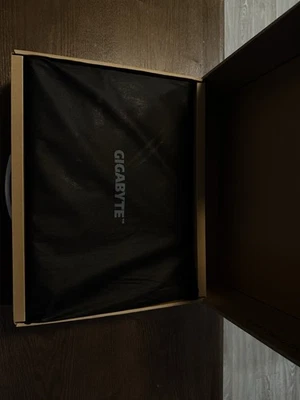 GIGABYTE - G6X 16" 165Hz Gaming Laptop IPS - Intel i7-13650HX with 32GB RAM -... - Image 1 of 4
