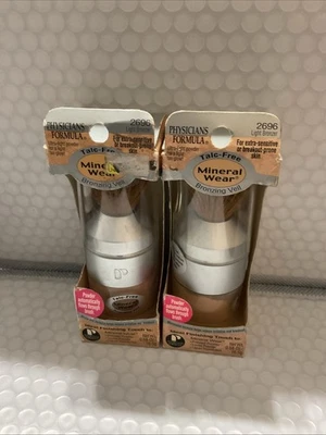 2x Physicians Mineral Wear Bronzing Veil #2696 Light Bronzer RARE Dam Box - Image 1 of 2