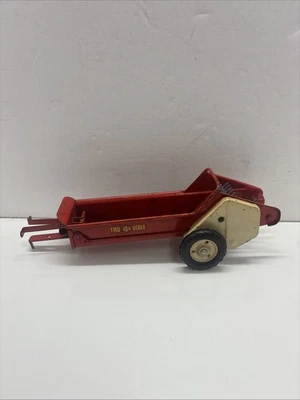 Espalhador de estrume agrícola vintage Tru-Scale vermelho/branco brinquedo 1:16 feito nos EUA - Imagem 1 de 4