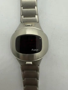 PULSAR TIME COMPUTER 4000 P4 STAINLESS STEEL WATCH W/ORIG BAND F Parts or Repair - Picture 1 of 12