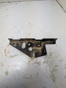 John Deere 420 Garden Tractor Onan P220G Air Filter Mounting Bracket - Picture 1 of 8