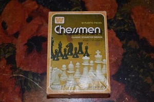 Scacchi vintage 1974 - design classico Staunton - Whitman n. 4690 - Foto 1 di 4