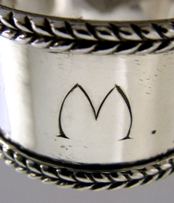 ARTS & CRAFTS ENGLISH SOLID STERLING SILVER NAPKIN RING 1956 QUALITY HAND MADE — 第 1/4 张图片