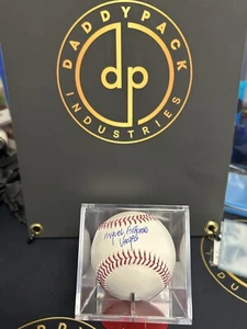 Miguel Vargas autograph baseball - Picture 1 of 3