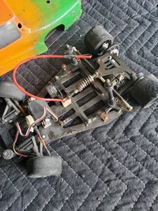 Fpor Vintage Team Associated RC Pan Car usado para piezas - Imagen 1 de 11