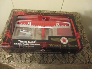 Wings of Texaco Eaglet modifizierter Franklin Utility Glider Druckguss Coin Bank Neu im Karton - Bild 1 von 3