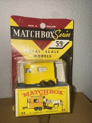 RARE MATCHBOX LESNEY #43 HORSE TRAILER WITH ORIGINAL BOX IN BLISTER CARD - Image 1 of 4
