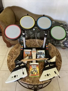 Guitar Hero USB Drum set + 2 USB White Guitars (No microphone) 3 games -Xbox 360 - Picture 1 of 11