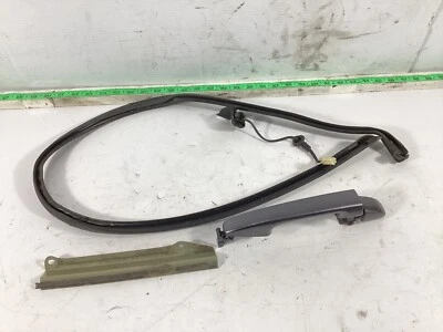 Manija exterior puerta lateral derecha pasajero Toyota Sienna 2011-2014 OEM. Foto 1 de 4